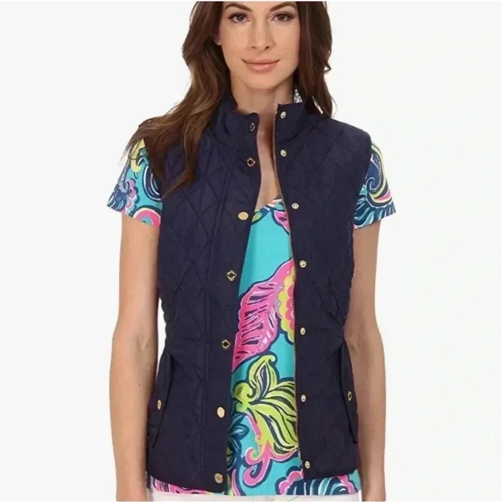 Lilly Pulitzer Down Navy Getaway Vest Size XS EUC